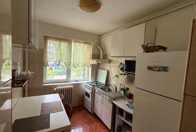 DRISTOR-METROU, 2 camere, etaj 1, decomandat, mobilat 420 euro - 10