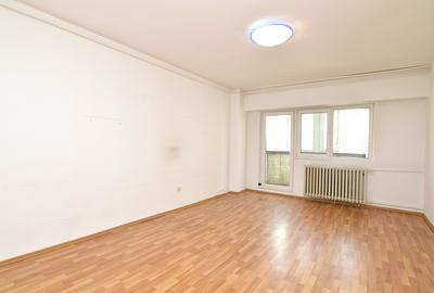 VANZARE GARSONIERA ZONA DECEBAL – METROU PIATA MUNCII -COMISION 0% - 7