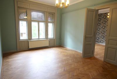 Spatiu de birouri in cladire istorica - 1