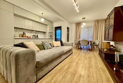 Apartament cu 3 camere semidecomandat, mobilat în P-ta Presei Libere
