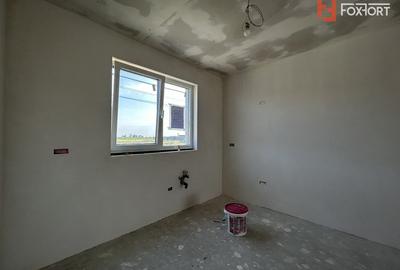 Duplex 4 camere si asfalt, Sacalaz - Parter + Etaj - ID V5368 - 6