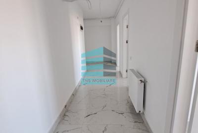 Apartament cu 3 camere în Titan