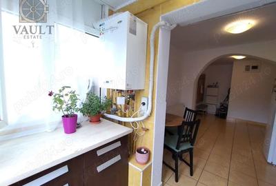 Apartament 3 camere - CENTRALA PROPRIE - zona APARATORII PATRIEI - 6