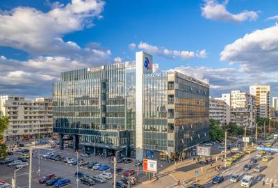 Birou, 2870 mp în Ultracentral