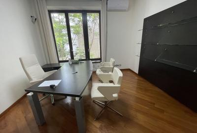 SPATIU DE BIROU/ COMERICIAL DE 160 MP LA INCHIRIERE PE CALEA VICTORIEI - 4