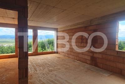 Apartament cu 3 camere decomandat în Industrial Vest