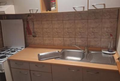 Garsoniera,Basarabia,Nicolae Sebe,bl.1980,et.2/10,amenajata,Libera - 3