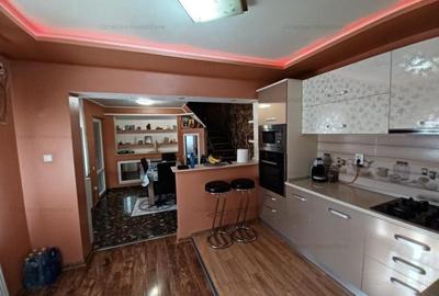 Vila P+1+M, 300mp construiti ,TOTUL NOU  Chercea Mobilat - 5