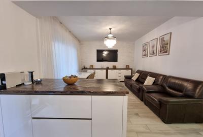 Apartament modern 3 camere  Marina Surf Rezidence vedere lac si mare - 1