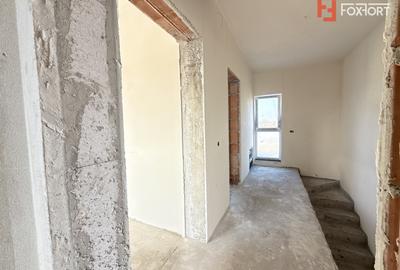 COMISION 0% Triplex cu 3 camere de vanzare in localitatea Sacalaz - 9