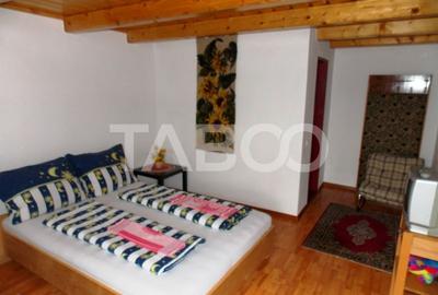 Pensiune de vanzare la cheie  13 camere  si teren 3000 mp - 33