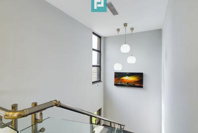 Spațiu comercial modern cu parcare proprie - 9