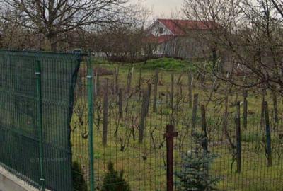 Teren Construcții intravilan de 2250 mp, în Malu Mare