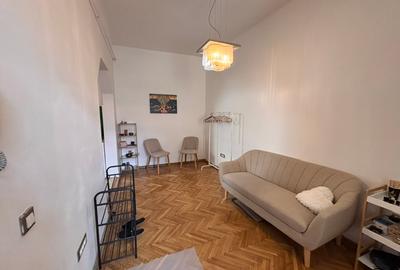 Apartament cu 2 camere de închiriat, Central - 2