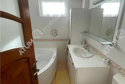 Apartament cu 3 camere decomandate balcon loc parcare Turnisor Sibiu - 8