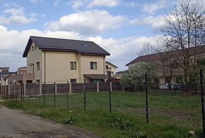 Vanzare teren 1000 mp (40X25) Str Toamnei Prelungirea Ghencea - 1