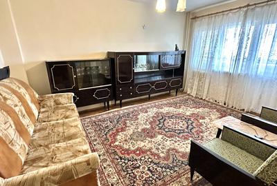 Apartament cu 2 camere decomandat, mobilat în Cetate