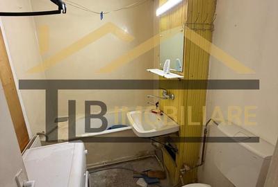 Apartament de 2 camere,  decomandat, 52.5mp, zona Diamant - 10