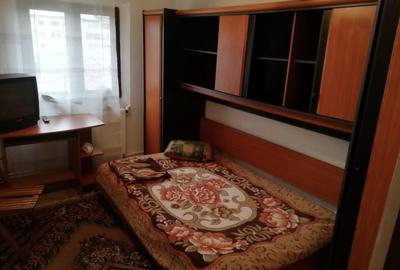 Apartament 3 camere, etaj 2, 74 mp utili, zona Liceul Sportiv – Policlinica 2 - 7