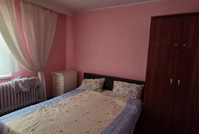 Apartament cu 2 camere decomandat în Tătărași
