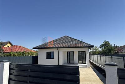 Case noi in zona Maracineni | COMISION 0 - 3