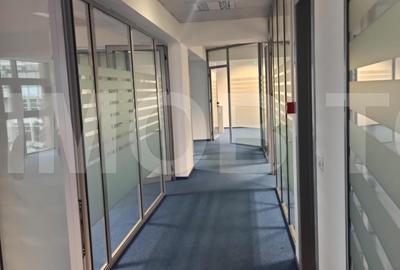 Spațiu Birouri 200 mp | Ultracentral | Etaj 4 cu Lift | - 2