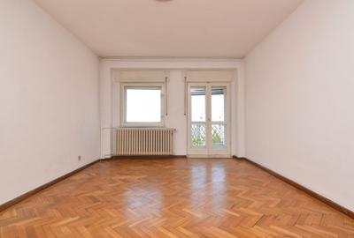 VANZARE APARTAMENT 4 CAMERE UNIRII – FANTANI - 9