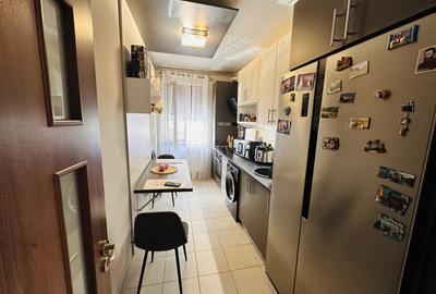 Super apartament cu 2 camere , decomandat, 53 mp , Crinului, Rosu - 4