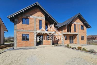 Casa individuala noua 4 camere, 3 bai - 1