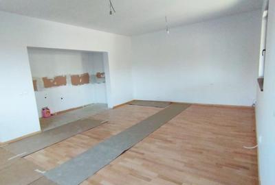 MEGA OCAZIE SE VINDE VILA IN SNAGOV-CIOFLICENI - DESCHIDERE LA LAC - 369000 Euro - 11