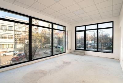 Spațiu premium de închiriat 150mp, în zona Spitalului Județean/Intim - 1