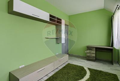 Casă de închiriat în cartierul Athena, zona 6 Vânători - 16