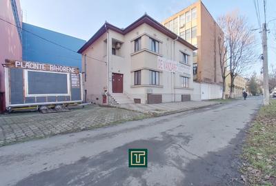 Clădire emblematică rara cu 13 camere pe Calea Victoriei | Ideal locuit/clinică - 1