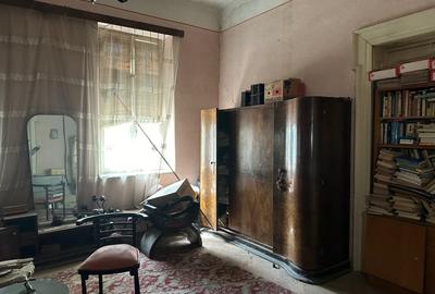 CASA parter zona LICEUL UNIREA - 2