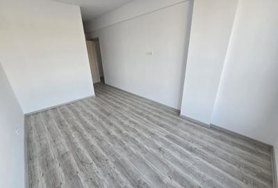 Suprafata generoasa. Aproape de Profi. Etaj intermediar. 2 Locuri de Parcare. - 15