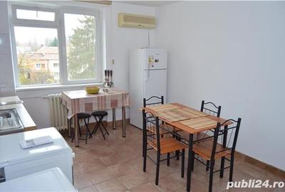 Mobilat si utilat in bloc de caramida, linga Medicina - 1