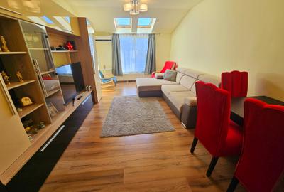 Vanzare apartament 3 camere, bloc cu acoperis, parcare, zona Buna Vestire - 1