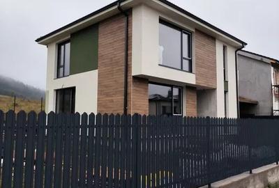 Casa modernă, construcție nouă Chinteni, Garaj - 3