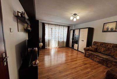 Apartament 2 camere zona  Scriitorilor - 1