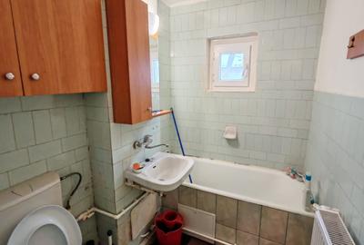De inchiriat apartament 3 camere I.C.Frimu - 2