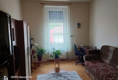 Casă de vânzare în Reghin zona centrală. - 4