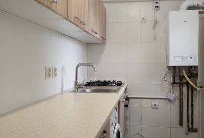 Apartament 3 camere ,in vila,  renovat total, pe strada Visinilor - 9