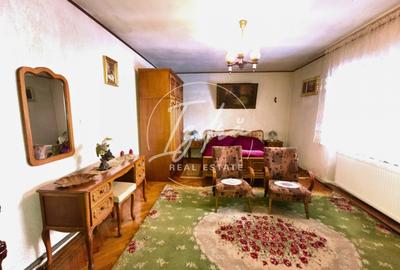 Casa  6 camere de vanzare str Samuel Micu Talmaciu - 6