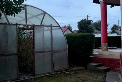 Proprietar vand locuință si teren - 6