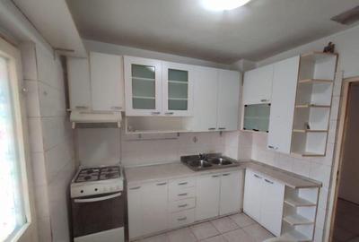 Apartament cu 2 camere decomandat în Gara