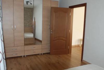 Apartament 2Camere,Tineretului metrou,et.2/7,geam baie,parcare,mobilat,centrala. - 2
