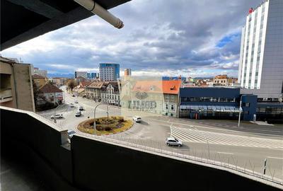 Apartament cu 2 camere decomandat, mobilat în Central