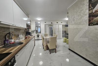 Apartament cu 3 camere decomandat, mobilat în Florești