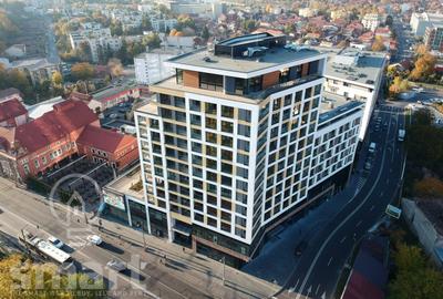 Apartament cu 2 camere semidecomandat, mobilat în Central