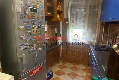 Apartament cu 3 camere semidecomandat, mobilat în 1 Decembrie 1918